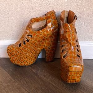 Jeffrey Campbell Cuffed platform heels